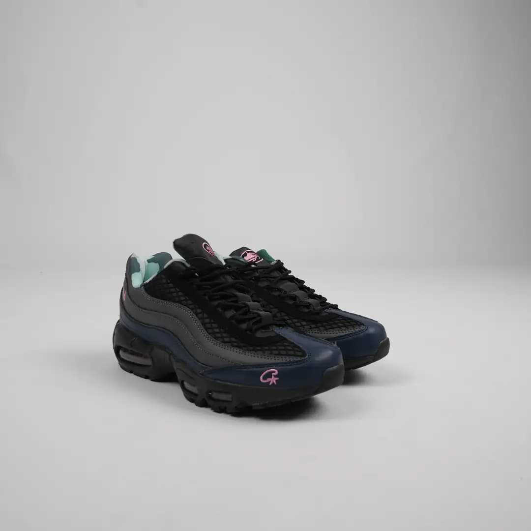Corteiz x Nike Air Max 95 sneakers (3) 3/6