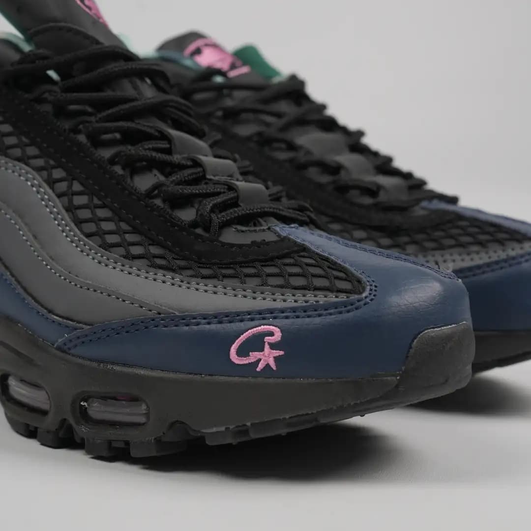 Corteiz x Nike Air Max 95 sneakers (3) 5/6