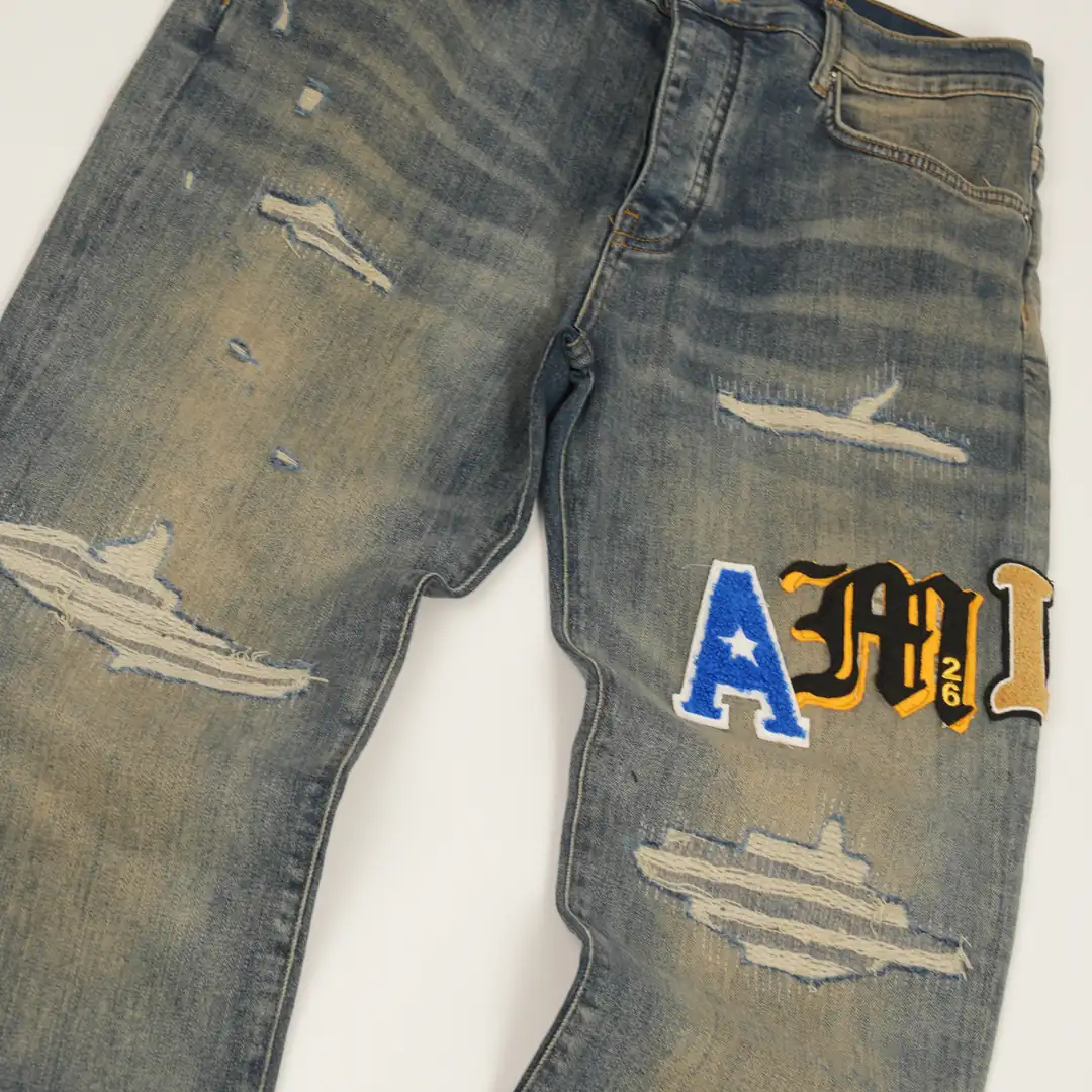 Amiri distressed jeans 2 3/3
