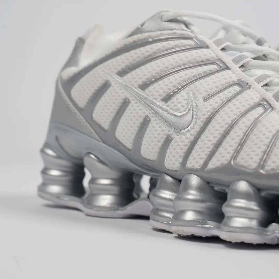 Nike Shox Platinum sneakers 3/3