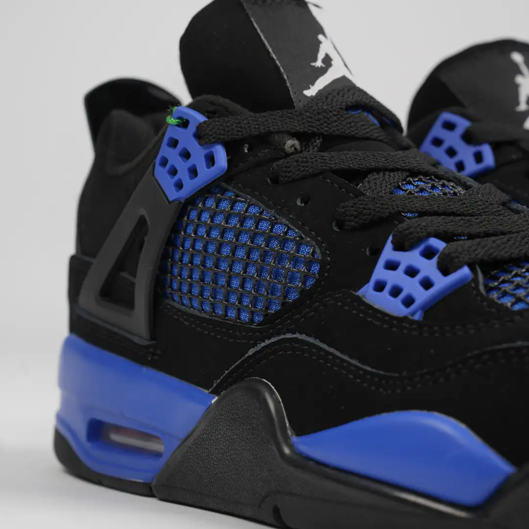 Nike Air Jordan 4 Retro University Blue 5/6