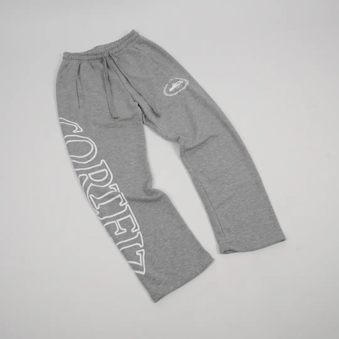 Corteiz wide leg joggers 2/3