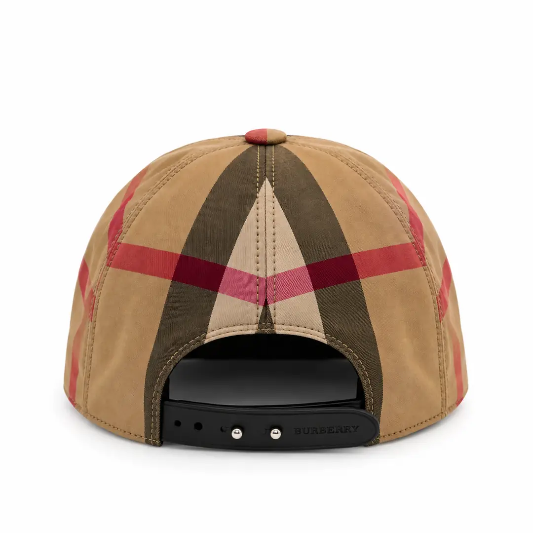 Burberry cap 2/3