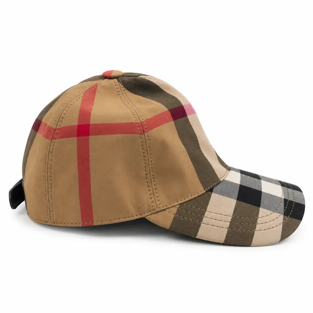Burberry cap 3/3