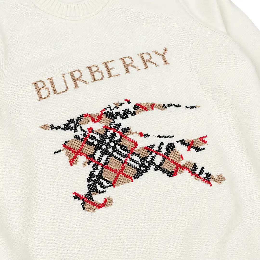 Burberry sweater 3/3